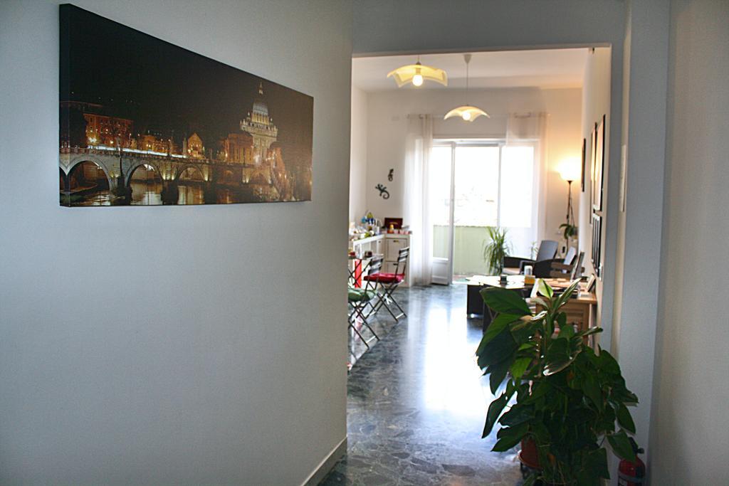 Take It Easy Roma Guest House Екстериор снимка